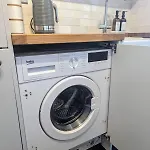 Kendal With Fireplace - Couples' Retreat