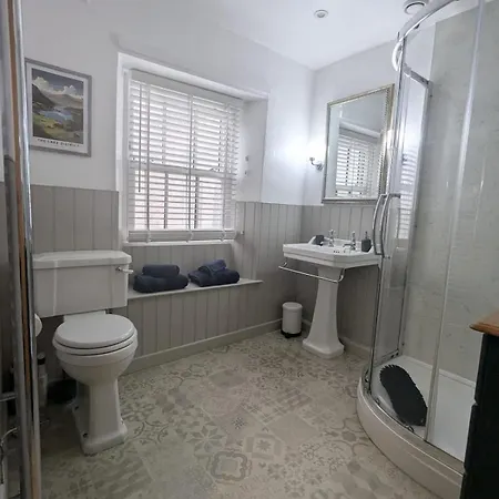 Kendal With Fireplace - Couples' Retreat * Burneside